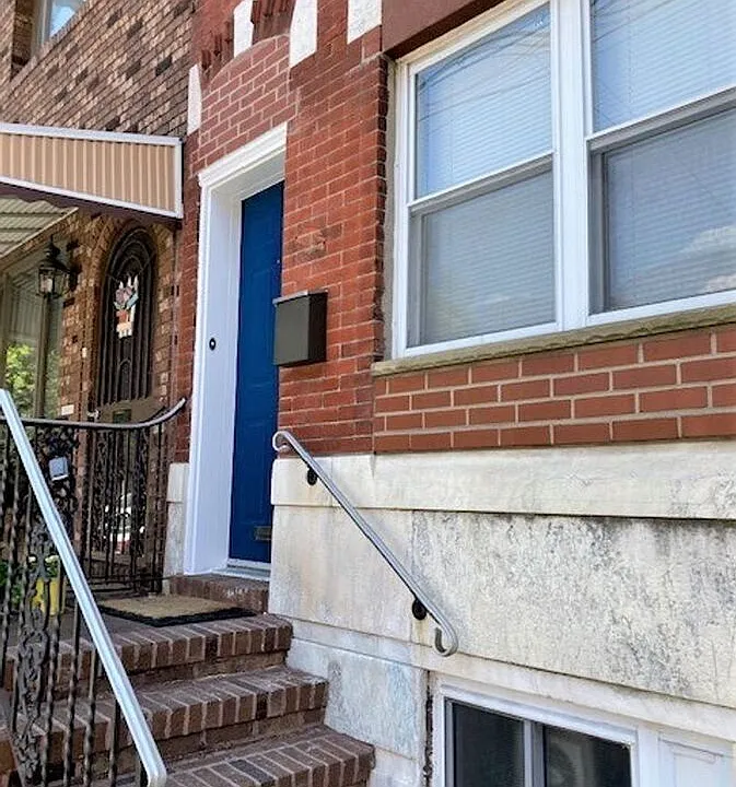 1322 Mifflin St