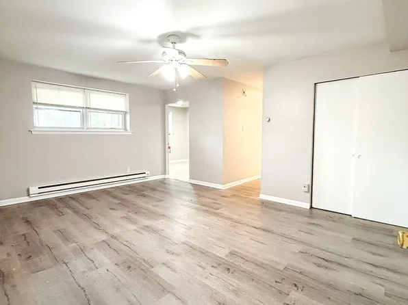 225 W. Chester Pike