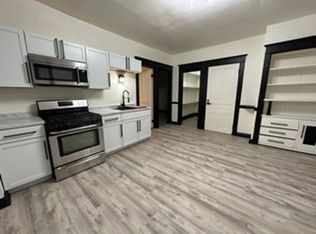 633 W Chambers St #3B-1BA, Milwaukee, WI 53212