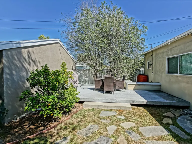 4724 W 136th St — Photo 5