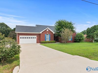 213 Rindon Ln, Hazel Green, AL, 35750