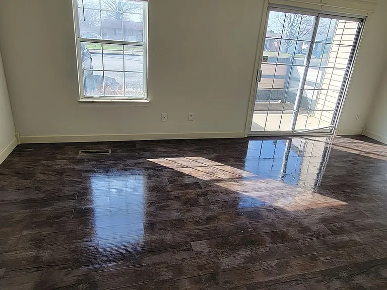 2409 Texas Ave — Photo 15