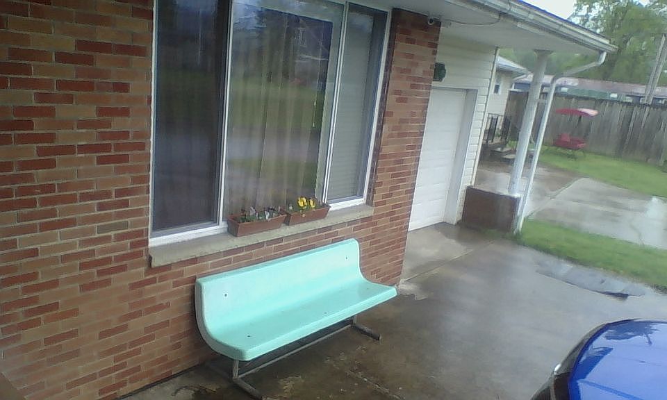 2nd image of 706 Myers Ave