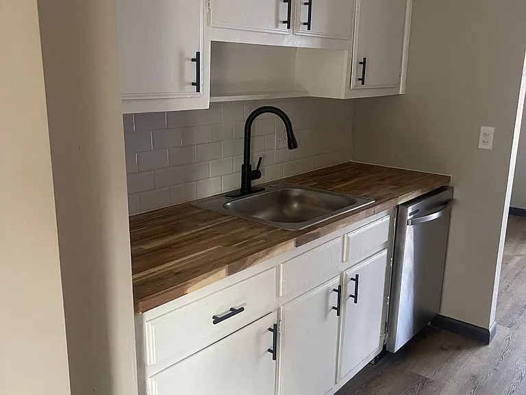 Cottonwood Lane — Photo 20