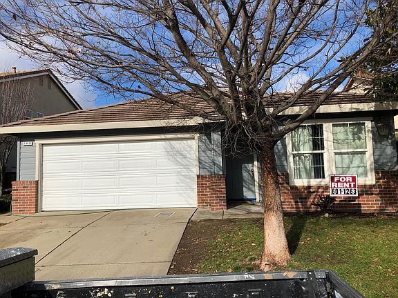 3rd image of 740 Bridgestone Dr