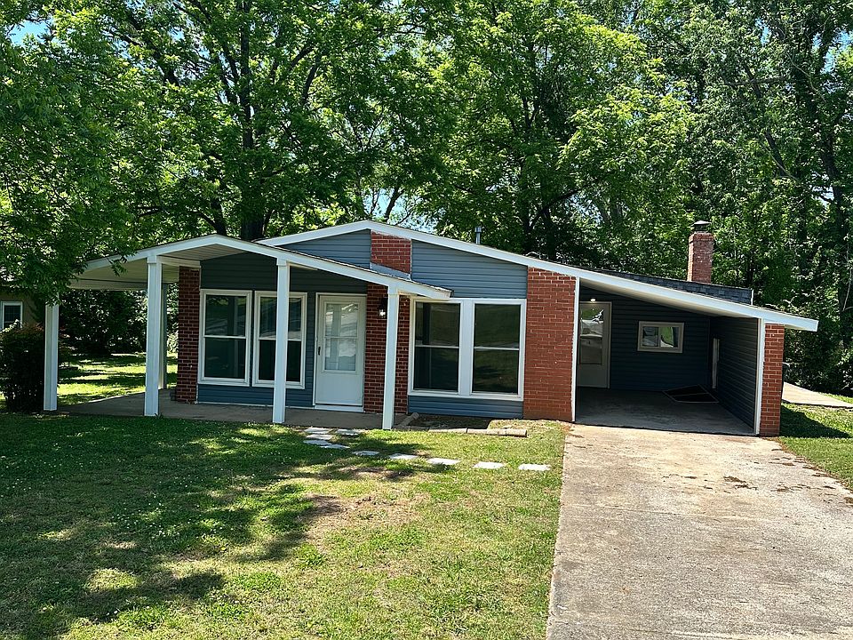 1st image of 107 Wilkenson Dr NE
