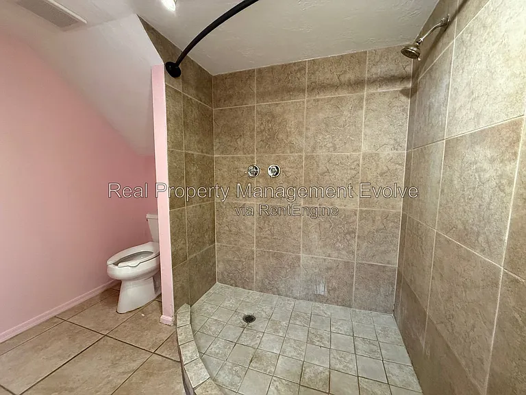 4709 N 26th Ln — Photo 10