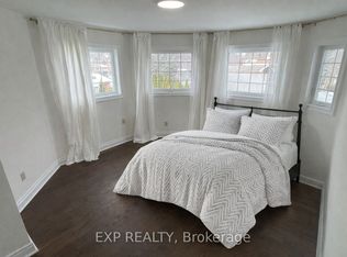 94 Lensmith Dr UNIT A, Aurora, ON L4G6R9