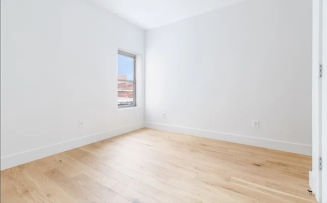 Rented by Bold New York | media 5