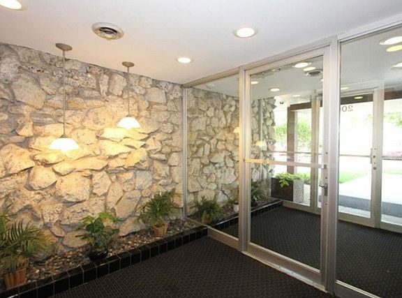 2nd image of 200 Home Ave APT 2D