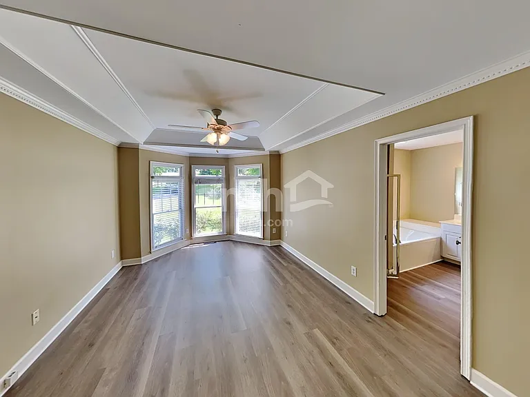 1423 Shoreside Dr — Photo 9