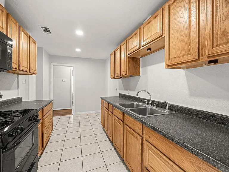 6619 Maybank Dr — Photo 10