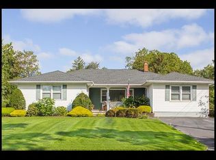 55 Park St, Patchogue, NY 11772