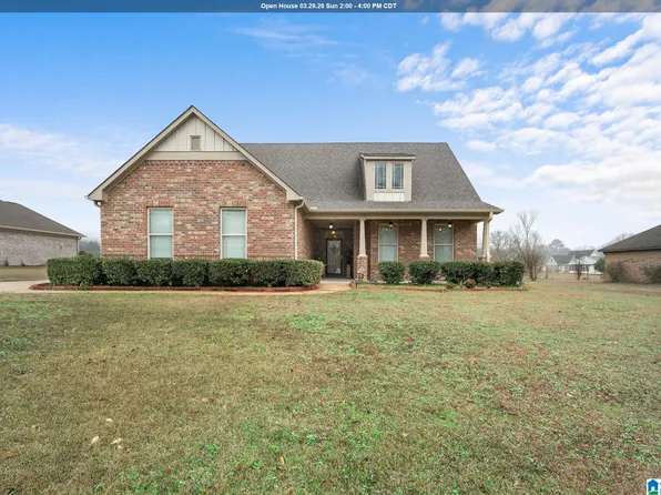 11774 Meadowlawn Dr, Moundville, AL 35474