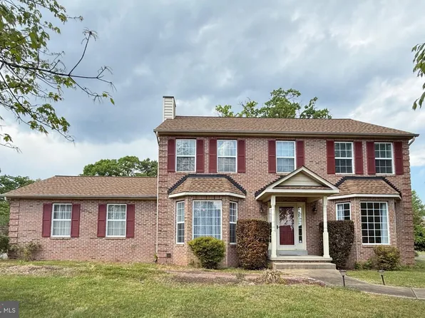 2608 Capital Ct, Waldorf, MD 20603