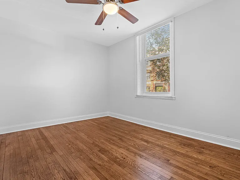 2228 S Wood St #1 — Photo 10