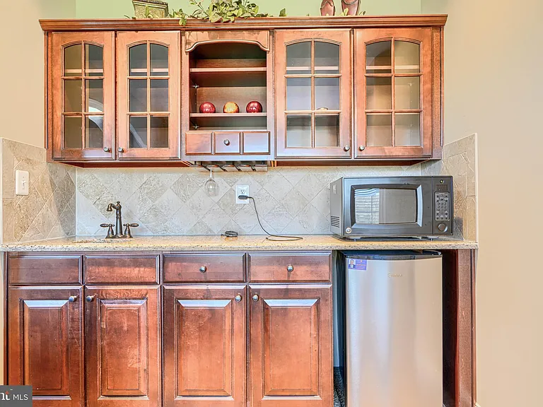1319 Martin Meadows Dr — Photo 84