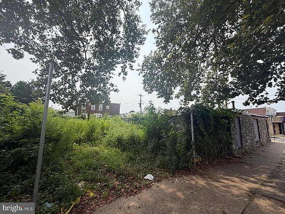 3rd image of 408 W Chew Ave #10