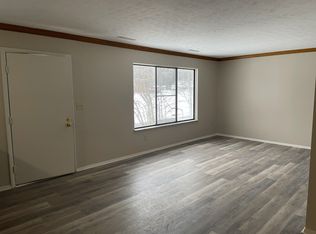 1562 Mac Dr #1, Stow, OH 44224