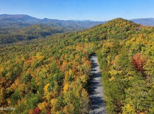 Mountain Folks Way, Sevierville, TN 37876