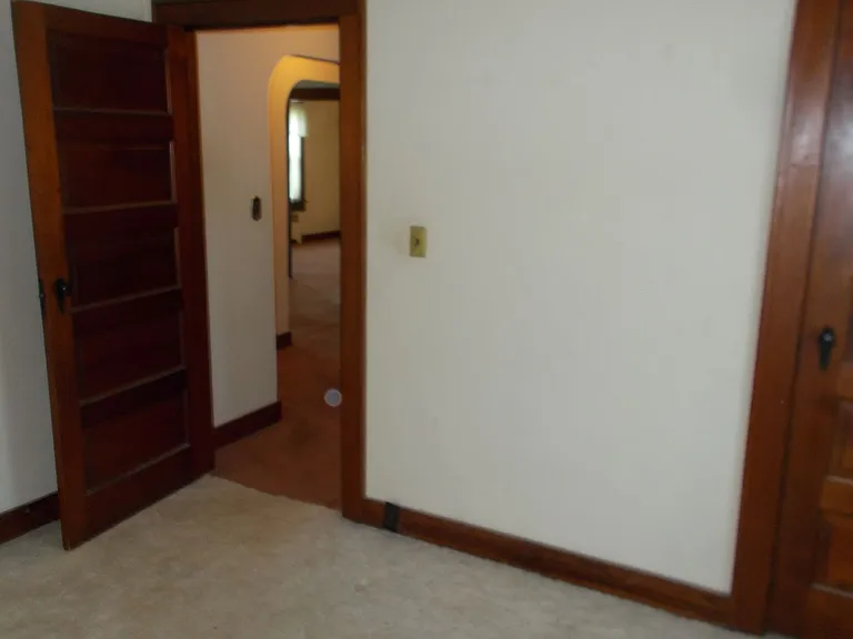 3611 Chester Blvd — Photo 23