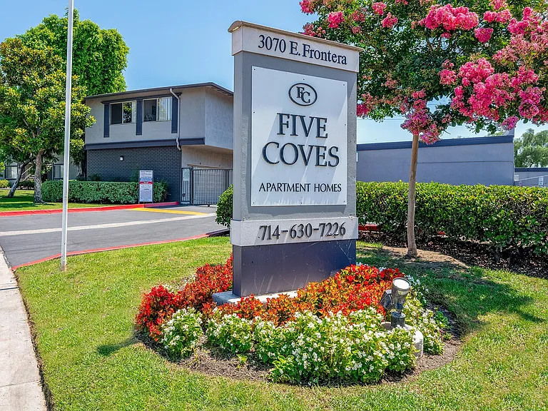 Five Coves Apartment Homes — Photo 9
