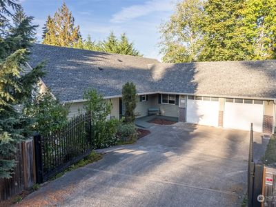 4220 15th Avenue NE, Olympia, WA, 98516