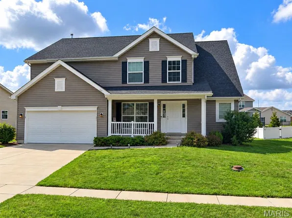 1017 Richland Park Dr, O Fallon, IL 62269