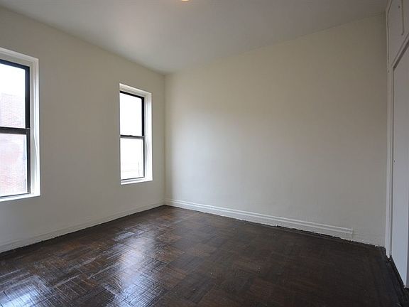 4th image of 396 Montgomery St APT 4A