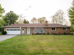 8870 Clarence Center Rd, Clarence Center, NY 14032