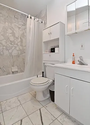 Rented by J Misrahi Realty Corp | media 3