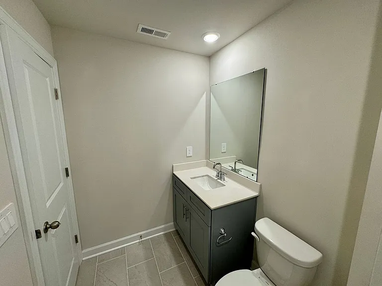 1720 Braemar Village Dr — Photo 16
