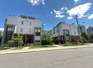 25 Dervock Cres #2, Toronto, ON M2K0G7