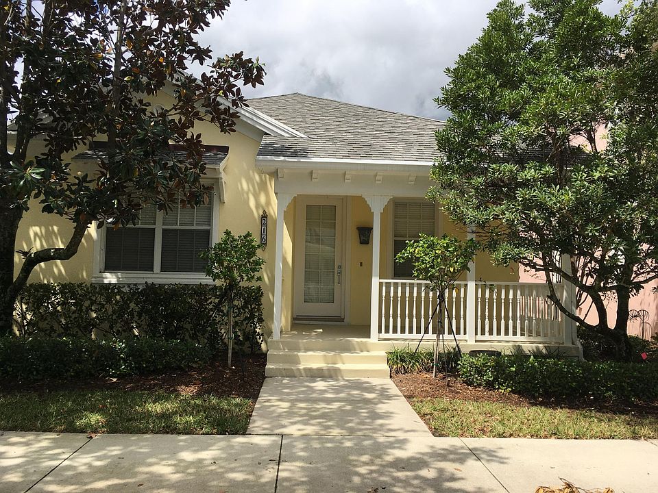 The perfect, sized sunny welciming home with two large bedrooms - kitchen with new appliances - enjoy your coffee either on the 