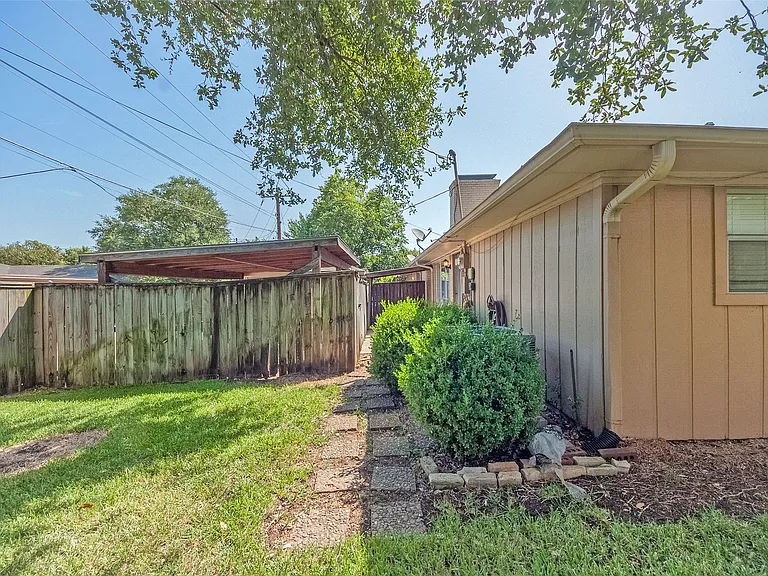 10679 Sandpiper Ln — Photo 28