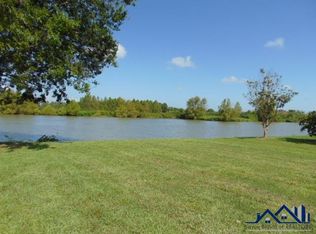 575 Colvan St, Raceland, LA 70394