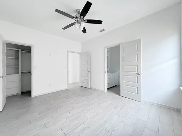 1304 Shavano St, Edinburg, TX