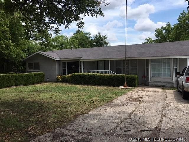 1st image of 1829 Woodland Dr