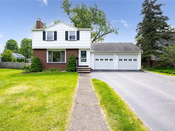 240 Yarmouth Rd, Rochester, NY 14610