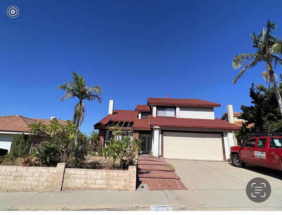 1st image of 2001 Cumberland Dr