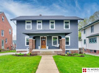 4207 William St, Omaha, NE 68105