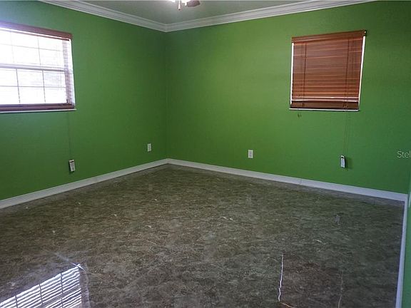 5th image of 2701 Thelma Dr