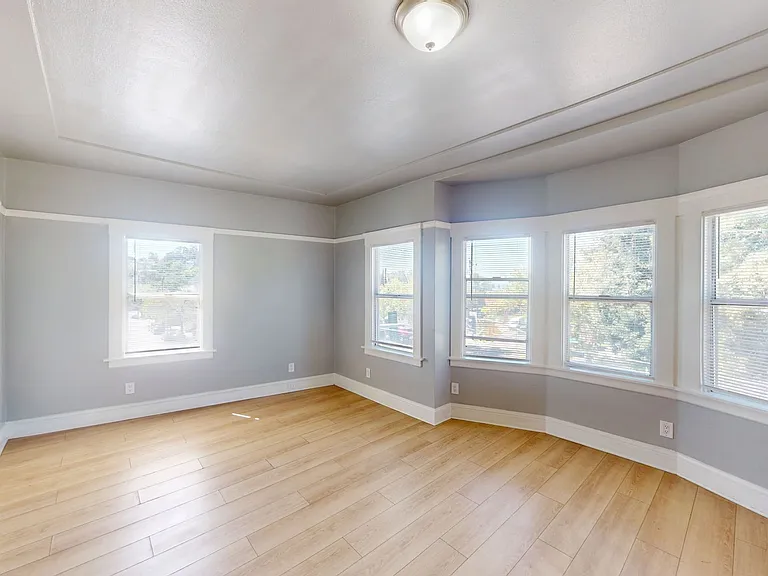 2605 High Street — Photo 21