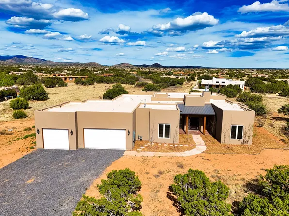 39 Monterey Rd, Santa Fe, NM 87508