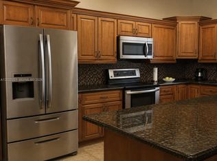 2839 Taylor St APT 8, Hollywood, FL 33020