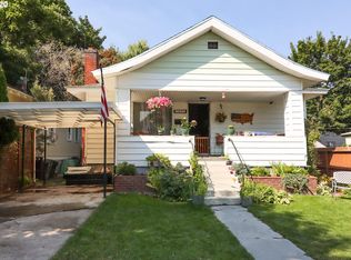 1806 Cedar St, La Grande, OR 97850