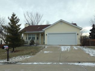 110 Langtree Dr, Wentzville, MO 63385