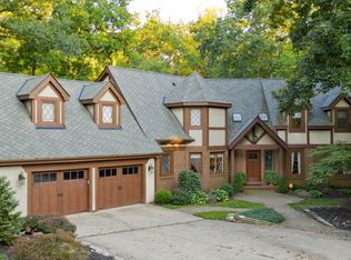 8556 Turnberry Ct, Dublin, OH 43017
