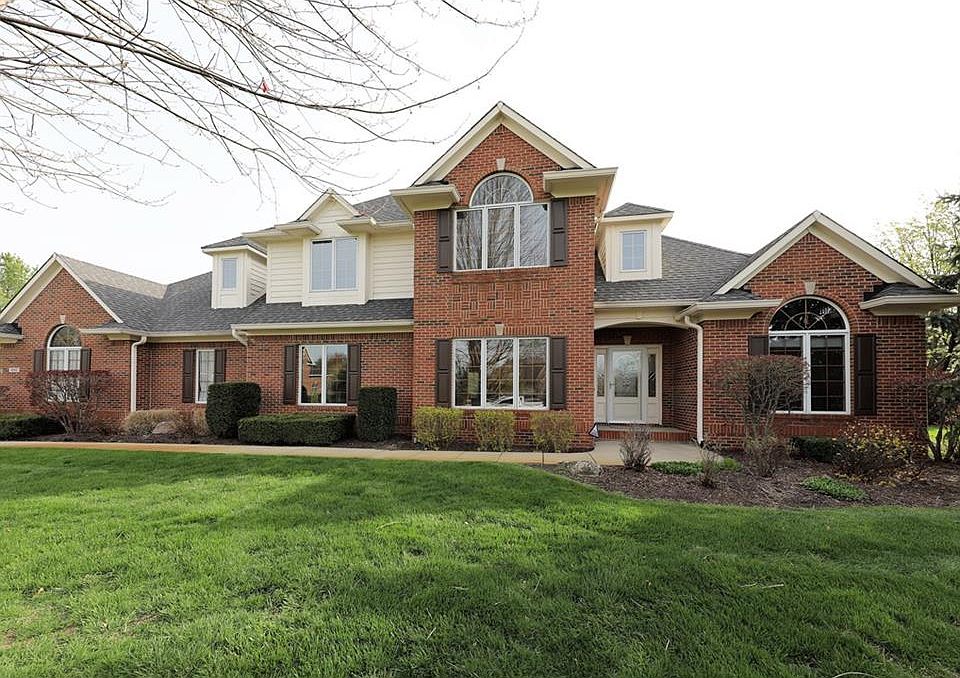 1st image of 9965 N Mirafield Ln