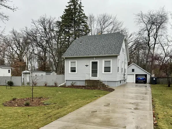324 6th WAY, Racine, WI 53403